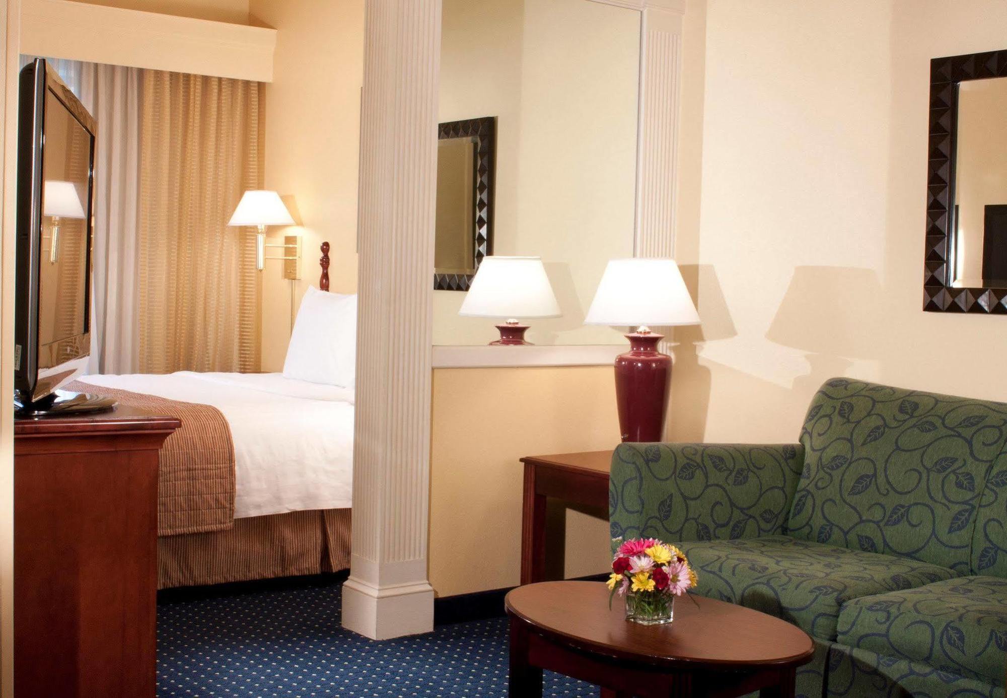 Springhill Suites By Marriott Atlanta Kennesaw Buitenkant foto